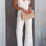 Margovil V Neck Waisted Wide Leg Cami Lace Jumpsuit afbeelding 2
