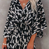Margovil V Neck Batwing Sleeve Printed Romper afbeelding 3