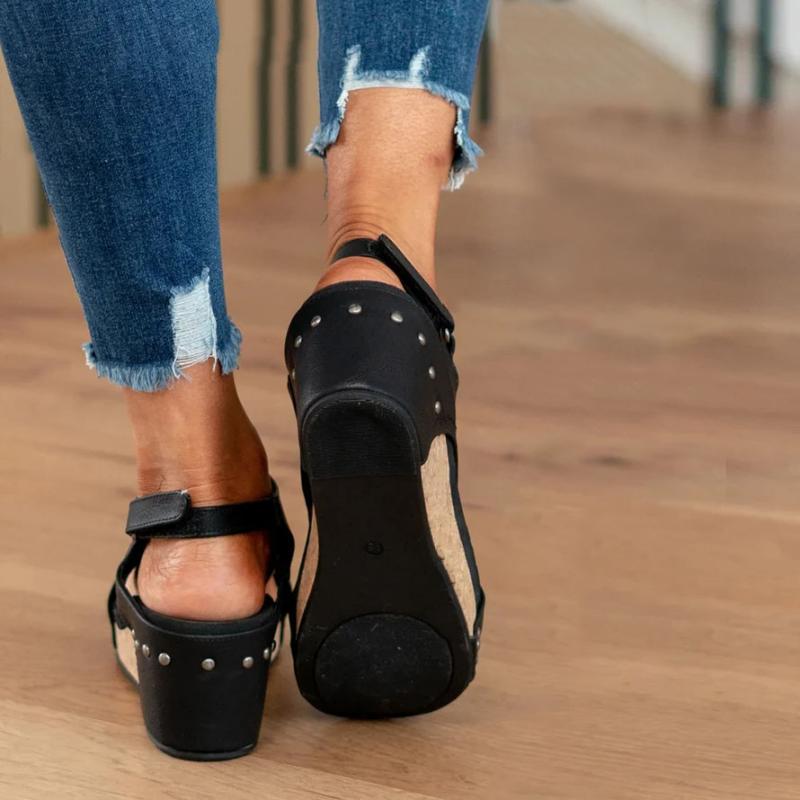 Bea Comfortable Leather Ladies Sandals - Extra Support