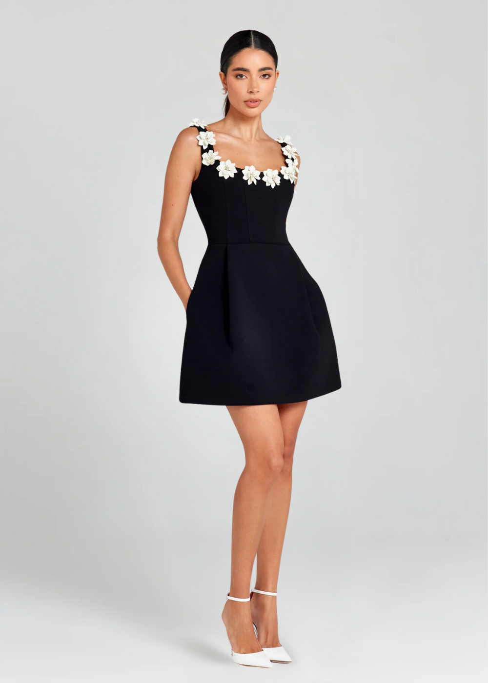 Amara Bloom Mini Dress afbeelding 3