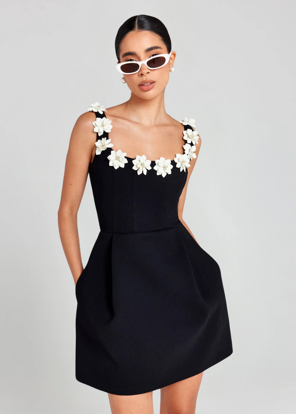 Amara Bloom Mini Dress afbeelding 6