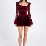 Vivienne Burgundy Lace Mini Dress afbeelding 1
