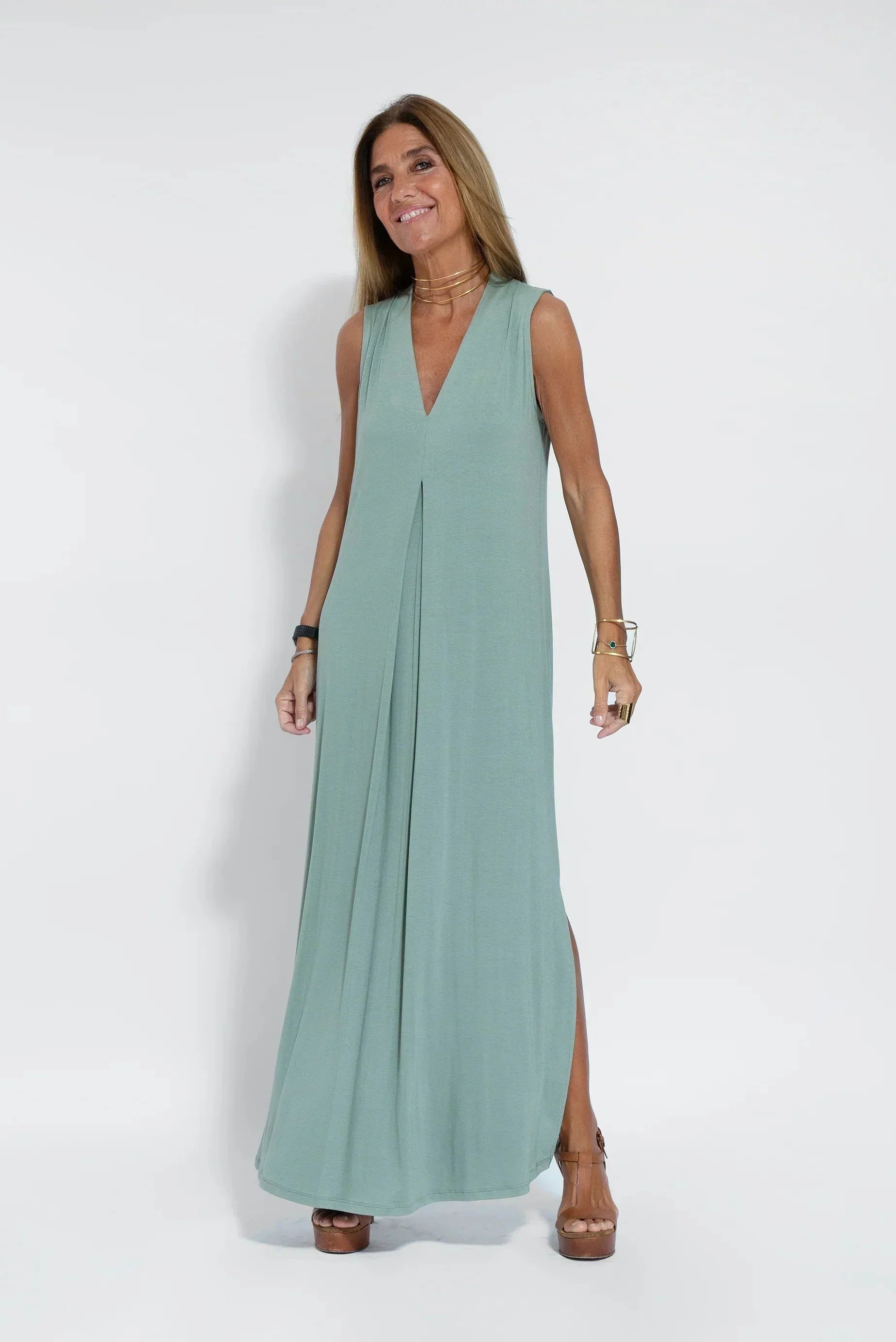 Graceful slimline woman's dress